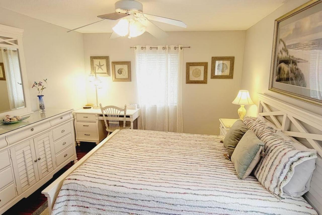 E10 Comfortable And Neat 2 Bedroom 2 Bath St. Simons Island