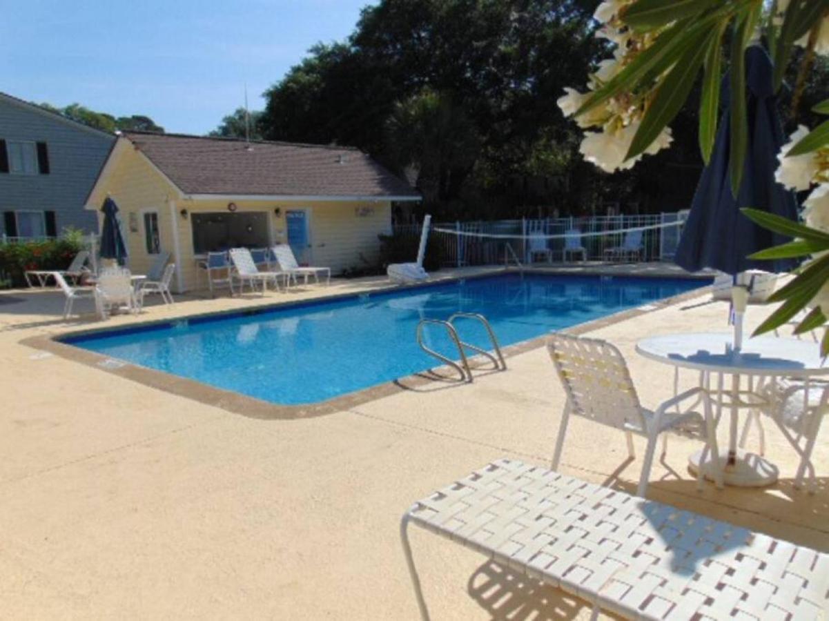 E10 Comfortable And Neat 2 Bedroom 2 Bath * St. Simons Island